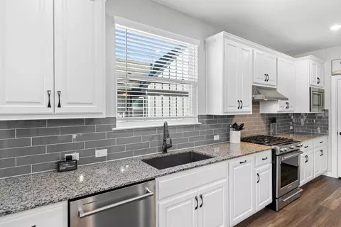 Kitchen - 642 Martingale St, Georgetown, TX 78633 photo 4 of 5