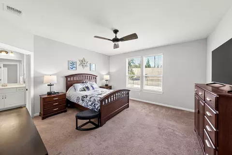 Bedroom - 642 Martingale St, Georgetown, TX 78633 photo 3 of 7