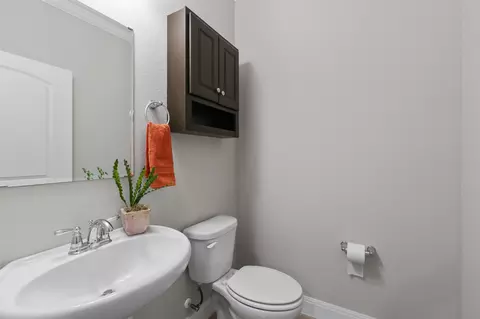 Bath - 511 Davis Mountain Cir, Georgetown, TX 78633 photo 4 of 4