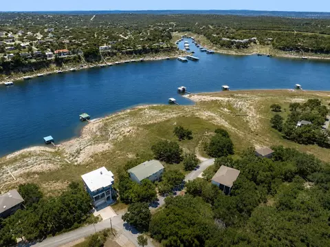 21808 Mockingbird St, Lago Vista, TX 78645