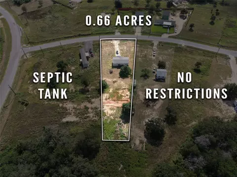126 Esperanza Dr, Bastrop, TX 78602