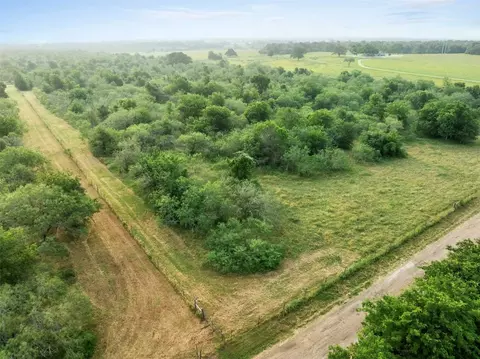 000 Cr 407, Lexington, TX 78947