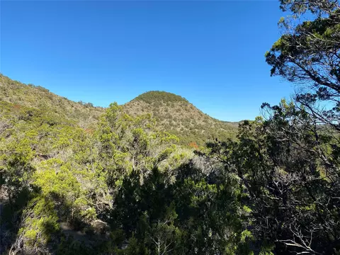184 Jeanette Cir, Canyon Lake, TX 78133