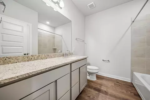 Bath - 245 Firefox Way, Jarrell, TX 76537 photo 1 of 2