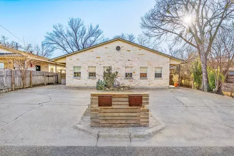 6109 Caddie St #A & B, Austin, TX 78741