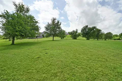 1700 Tanner Loop, Taylor, TX 76574 photo 27