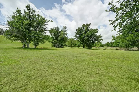 1700 Tanner Loop, Taylor, TX 76574 photo 16