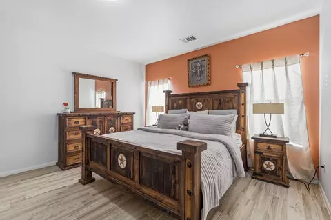 Bedroom - 15101 Shell Bark Cv, Austin, TX 78724 photo 6 of 6
