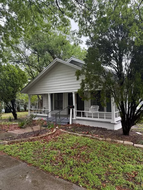 1121 S 23rd St, Temple, TX 76504