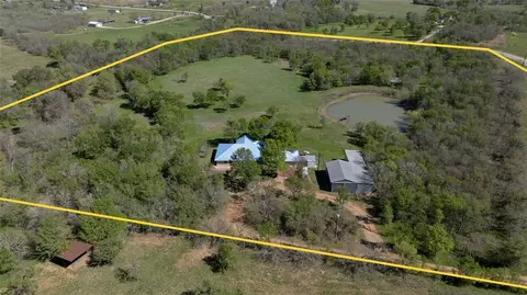 235 Mesquite Dr, Cedar Creek, TX 78612