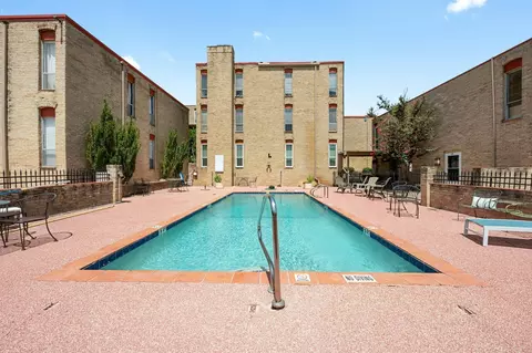 3431 N Hills Dr #321, Austin, TX 78731
