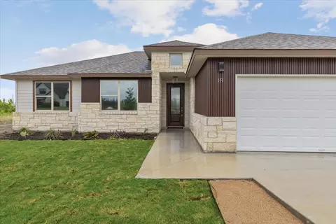 151 Bianca Cir, Del Valle, TX 78617