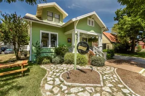 Exterior - 509 E 17th St, Georgetown, TX 78626 photo 9 of 11