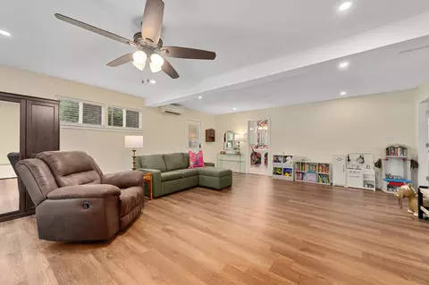 Other - 509 E 17th St, Georgetown, TX 78626 photo 1 of 9