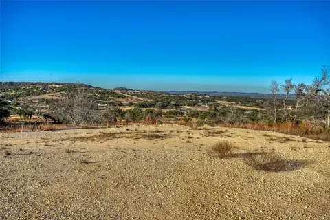 136 137 Falling Oak Dr, Blanco, TX 78606 photo 6