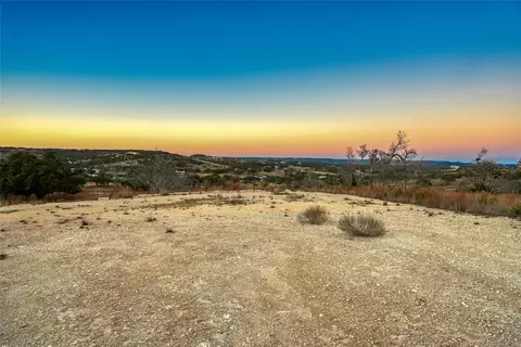 136 137 Falling Oak Dr, Blanco, TX 78606 photo 8