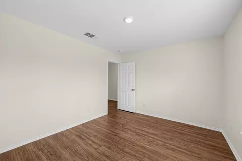 Bedroom - 360 Thicket Ln, Kyle, TX 78640 photo 6 of 6