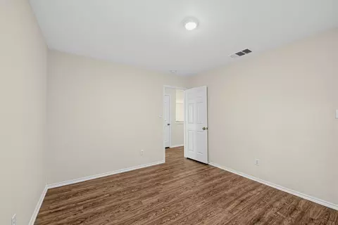 Bedroom - 360 Thicket Ln, Kyle, TX 78640 photo 3 of 6