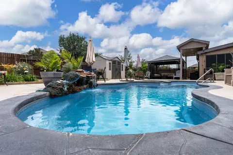 Exterior - 212 Parkrose Dr, Buda, TX 78610 photo 5 of 13