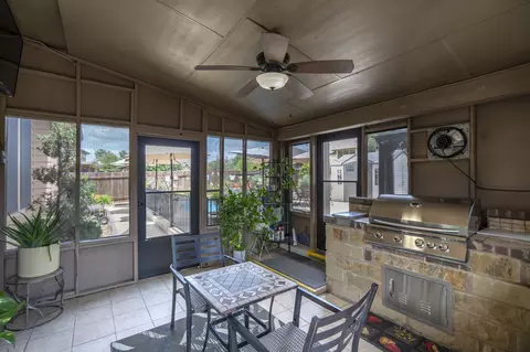 Exterior - 212 Parkrose Dr, Buda, TX 78610 photo 10 of 13