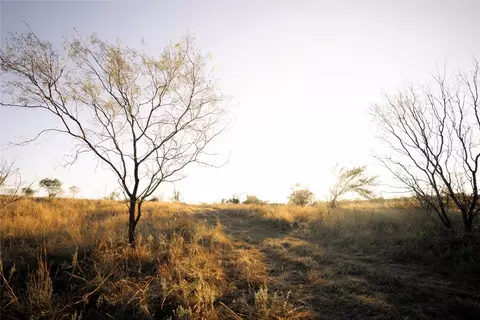 247 E Fm 581 Hwy, Lometa, TX 76853 photo 20