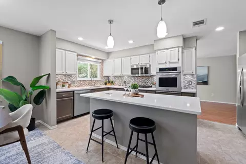 1401 Deer Ledge Trl, Cedar Park, TX 78613