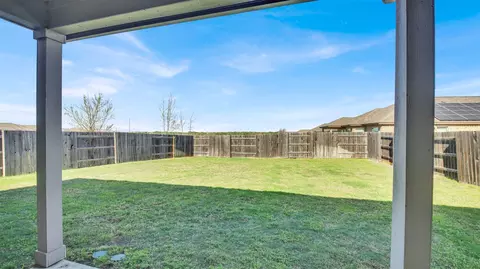 Exterior - 13716 Sugar Bush Path, Manor, TX 78653 photo 5 of 9