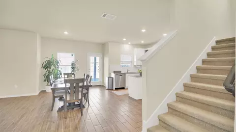 Entry Way - 13716 Sugar Bush Path, Manor, TX 78653 photo 3 of 3