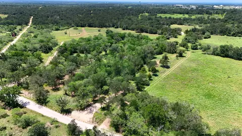 544 Coastal Ln, Luling, TX 78648 photo 21