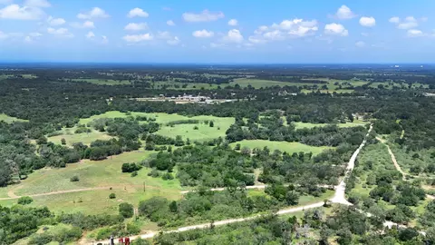 544 Coastal Ln, Luling, TX 78648 photo 16