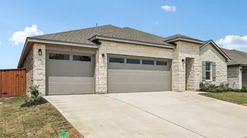 208 Rivers Edge Dr, Georgetown, TX 78628