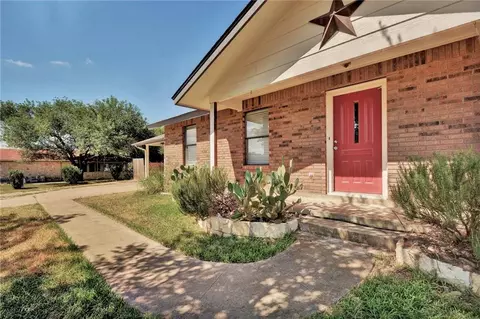 110 Skyview Ter, Leander, TX 78641