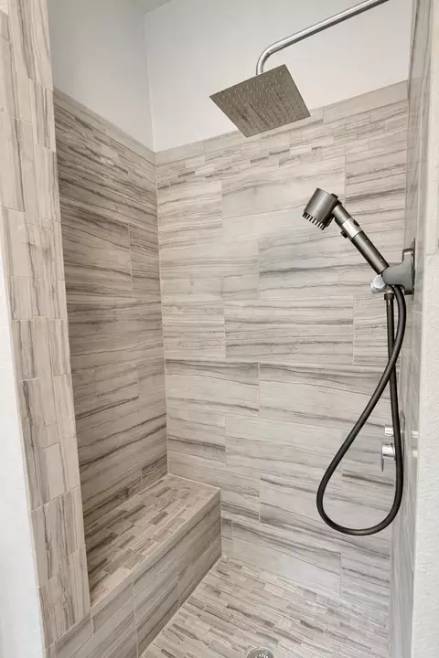 Bath - 1902 Overland Dr, Leander, TX 78641 photo 3 of 5