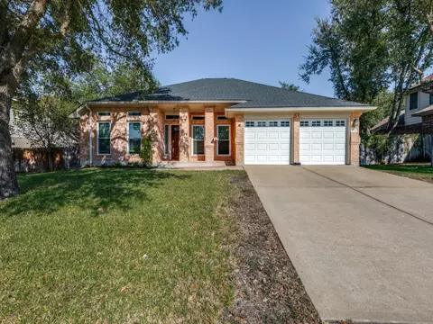 Exterior - 1902 Overland Dr, Leander, TX 78641 photo 5 of 6