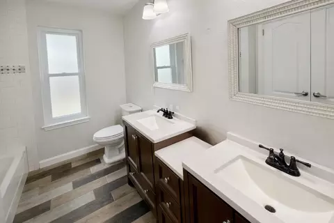 Bath - 1902 Overland Dr, Leander, TX 78641 photo 4 of 5