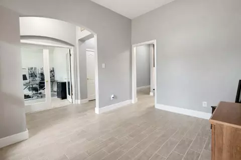 Entry Way - 1902 Overland Dr, Leander, TX 78641 photo 3 of 3