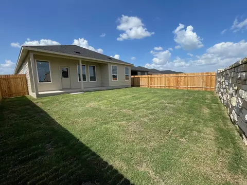 393 Sormonne Loop, Kyle, TX 78640 photo 6