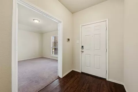 152 Beth Ann Loop, Taylor, TX 76574 photo 16