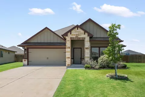 152 Beth Ann Loop, Taylor, TX 76574 photo 2