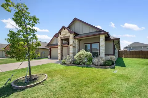 152 Beth Ann Loop, Taylor, TX 76574