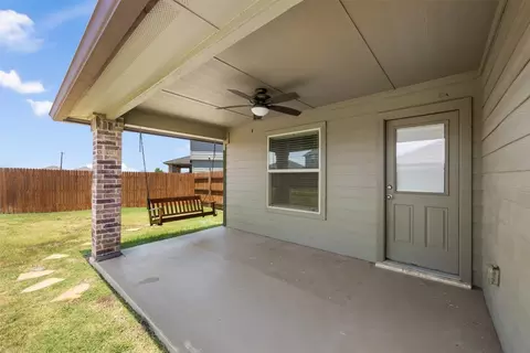152 Beth Ann Loop, Taylor, TX 76574 photo 35