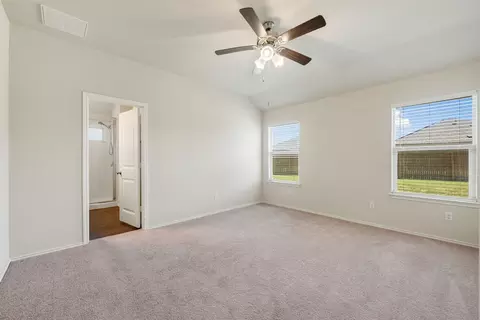 152 Beth Ann Loop, Taylor, TX 76574 photo 26