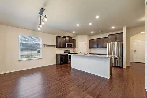 152 Beth Ann Loop, Taylor, TX 76574 photo 19