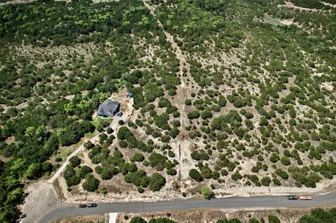 654 Wagon Wheel Trl, Bertram, TX 78605 photo 9