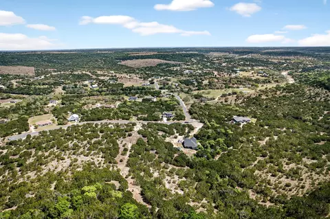 654 Wagon Wheel Trl, Bertram, TX 78605 photo 10