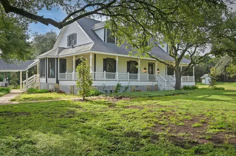 Exterior - 322 Mesa Oaks, Leander, TX 78641 photo 2 of 7