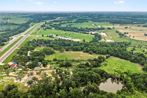 1389 Highway 290 E, Elgin, TX 78621 photo 8
