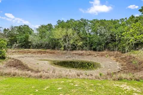1389 Highway 290 E, Elgin, TX 78621 photo 10