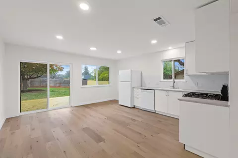 902 Warrington Dr, Austin, TX 78753