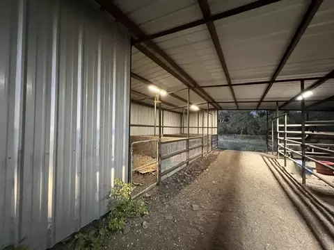 4629 Fm-2984, Luling, TX 78648 photo 4